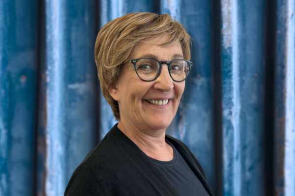Sue Thomas – About – Frozen Brands
